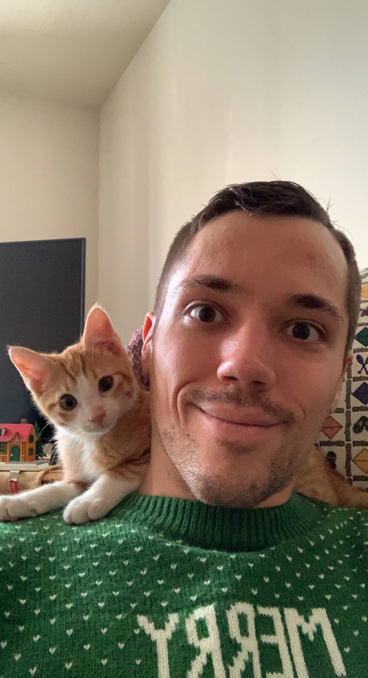 Daniel and his orange, Joel